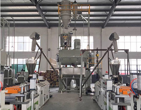 De plastic het Mengen zich Mixer van Machinepvc met Vacuüm die het Doseren Systeem vervoeren