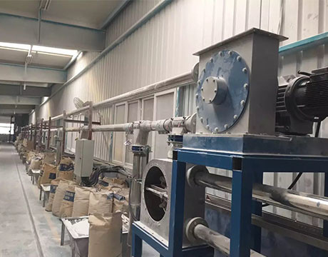De Extruder van het de Transportband Automatische Vervoerende Systeem van de buisketting het Voeden Machine