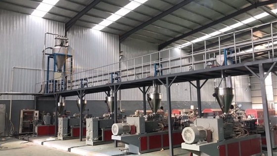 De Extruder van het de Transportband Automatische Vervoerende Systeem van de buisketting het Voeden Machine